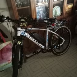 E-Bike Yocess 7 Speed 