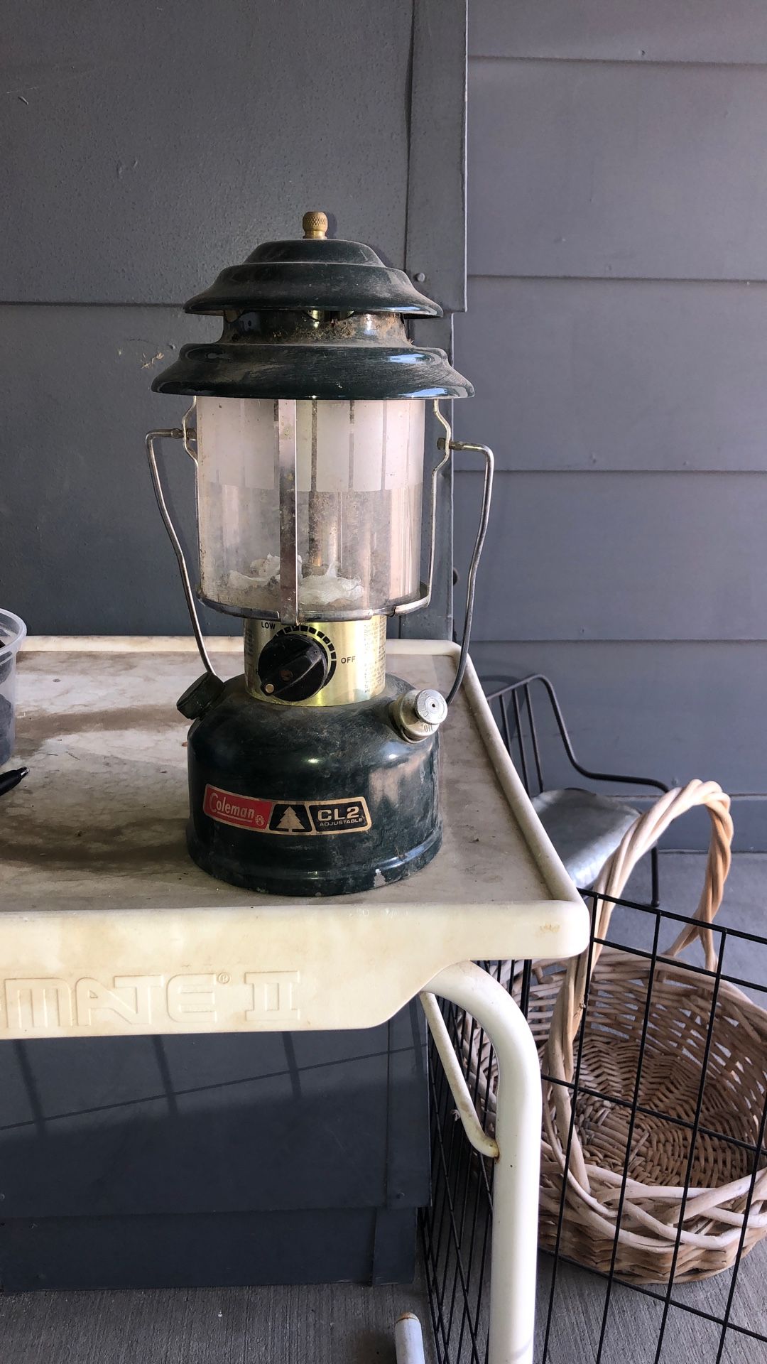 Coleman CL2 Adjustable Lantern