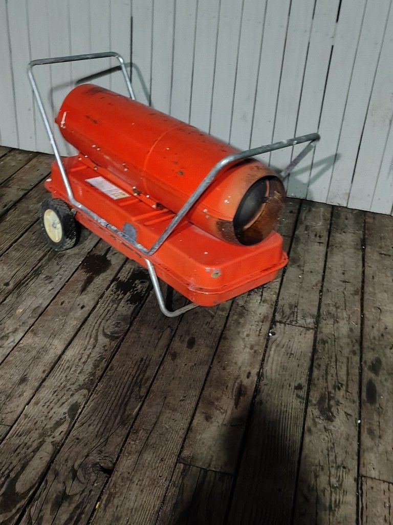 Forced air heater (calentador de aire forzado):