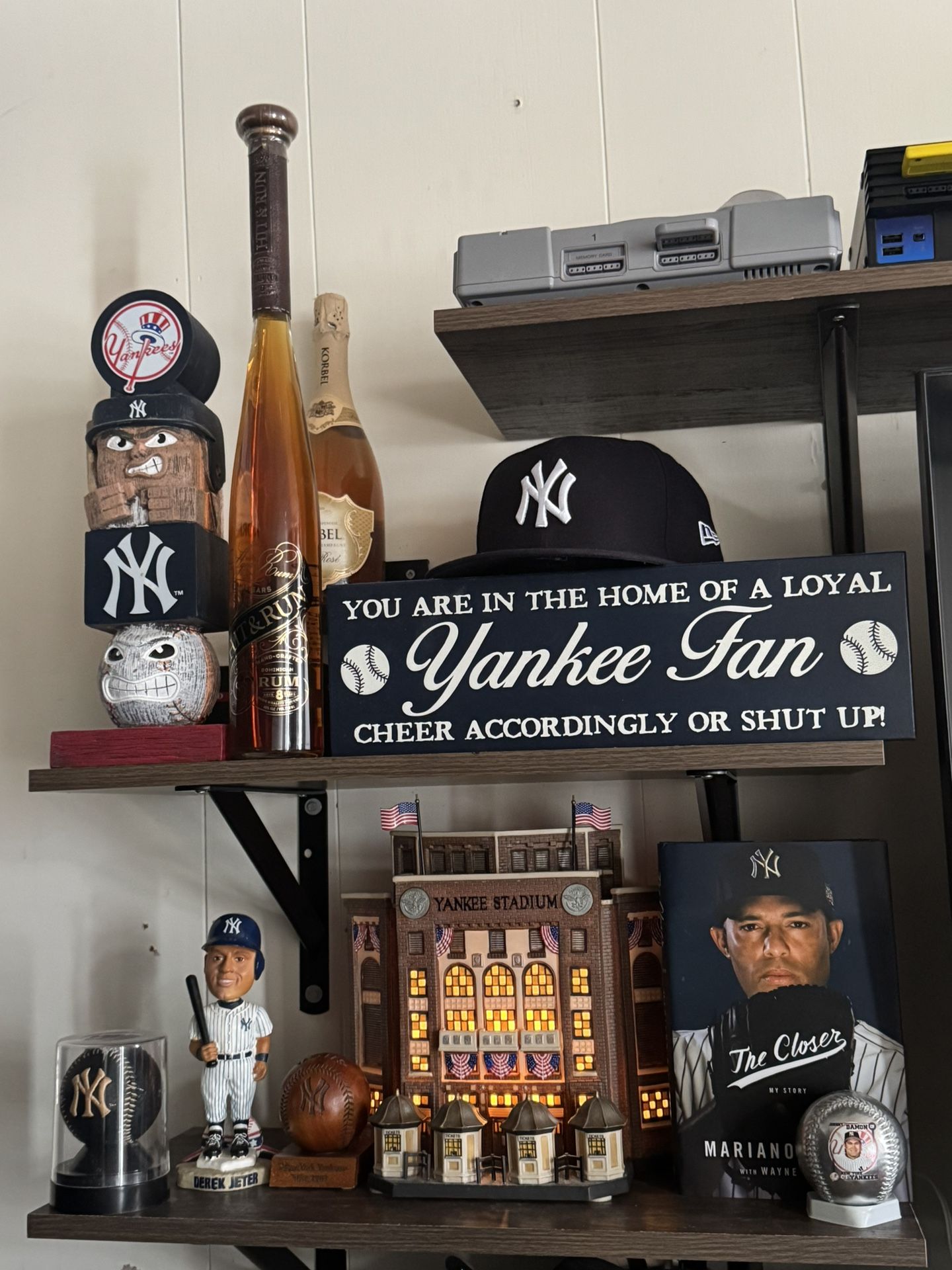 Yankee Memorabilia Souvenirs
