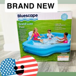 FAMILY POOL 