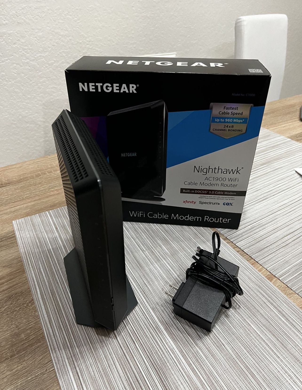 Netgear nighthawk ac 1900 cable modem router