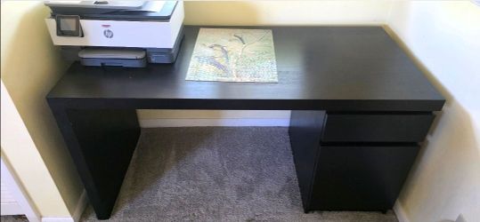 IKEA MALM Desk