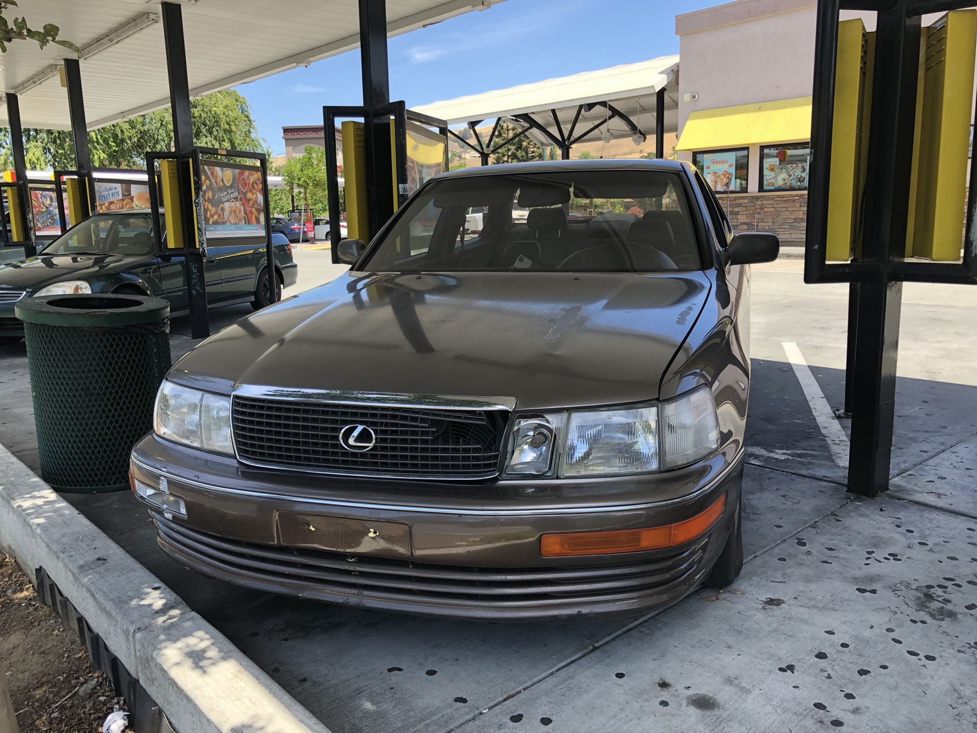 1990 Lexus LS 400