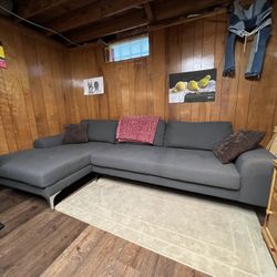 Sectional Sofa 