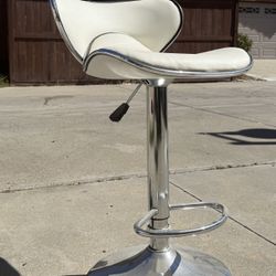 White Leather & Chrome Bar Chairs 