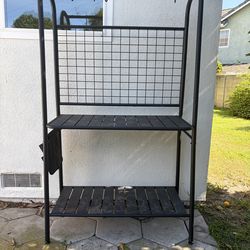 Outdoor Gardening Station