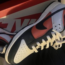 Nike Dunks Low Size 10 *NEW*