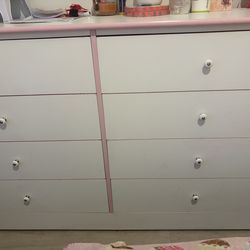 Drawer dresser