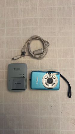 Canon PowerShot SD1200 IS Digital Camera (Blue) - Tested w/ 4GB SD Card & Charger
