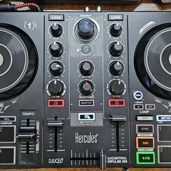 Hurcules DJ Controller Impulse 200
