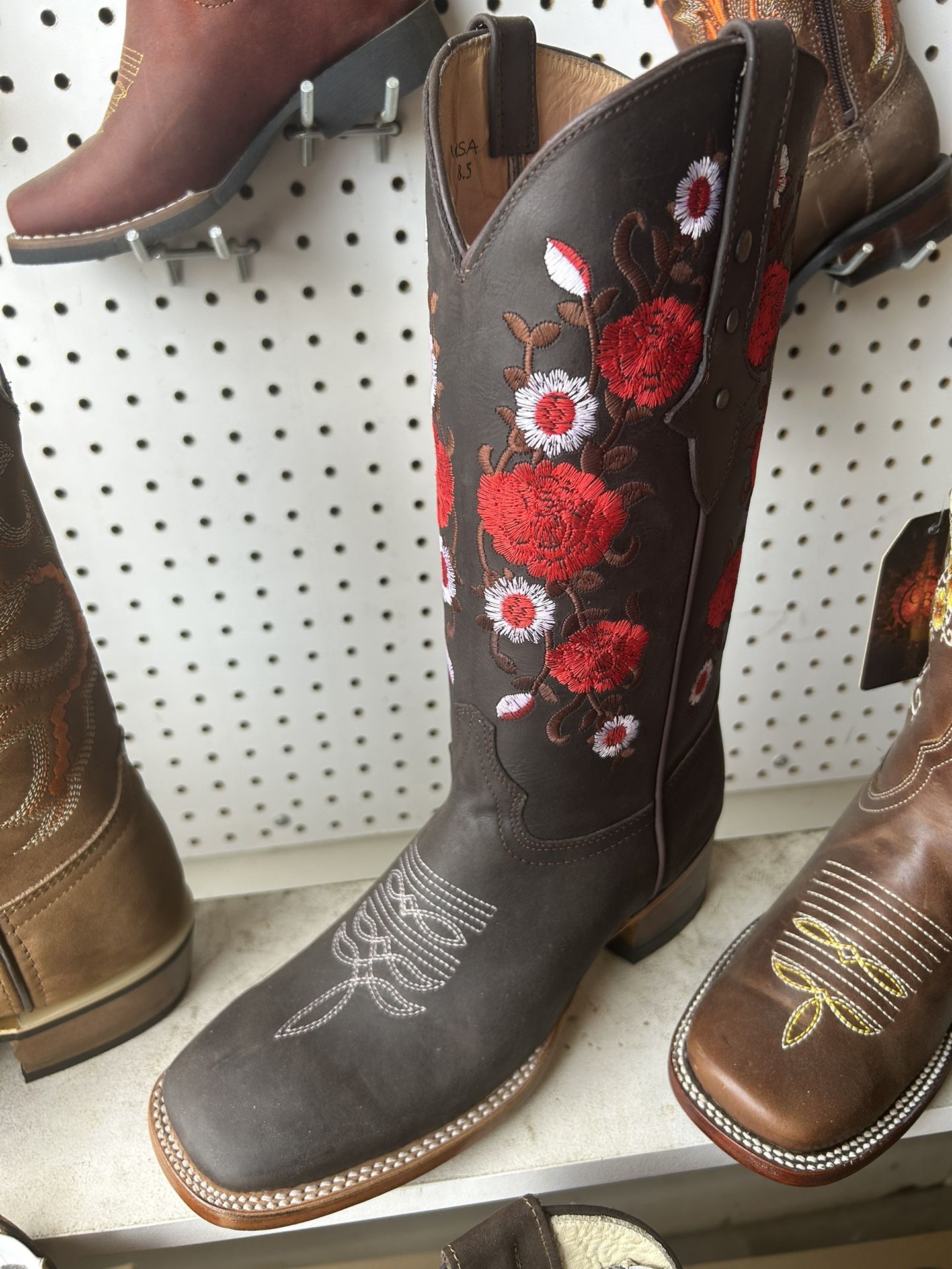 Female Boot 3