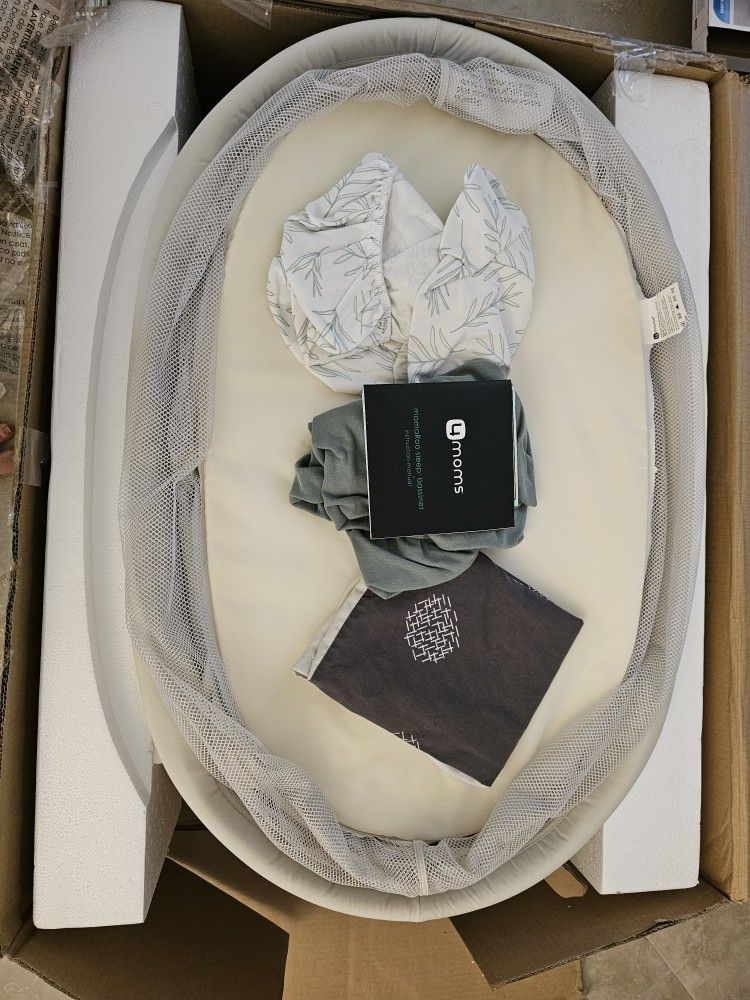 4Moms motion Bassinet