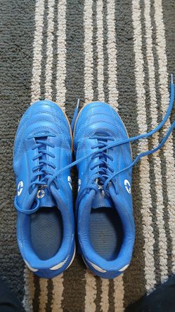 Futsal Shoes Size 6.5