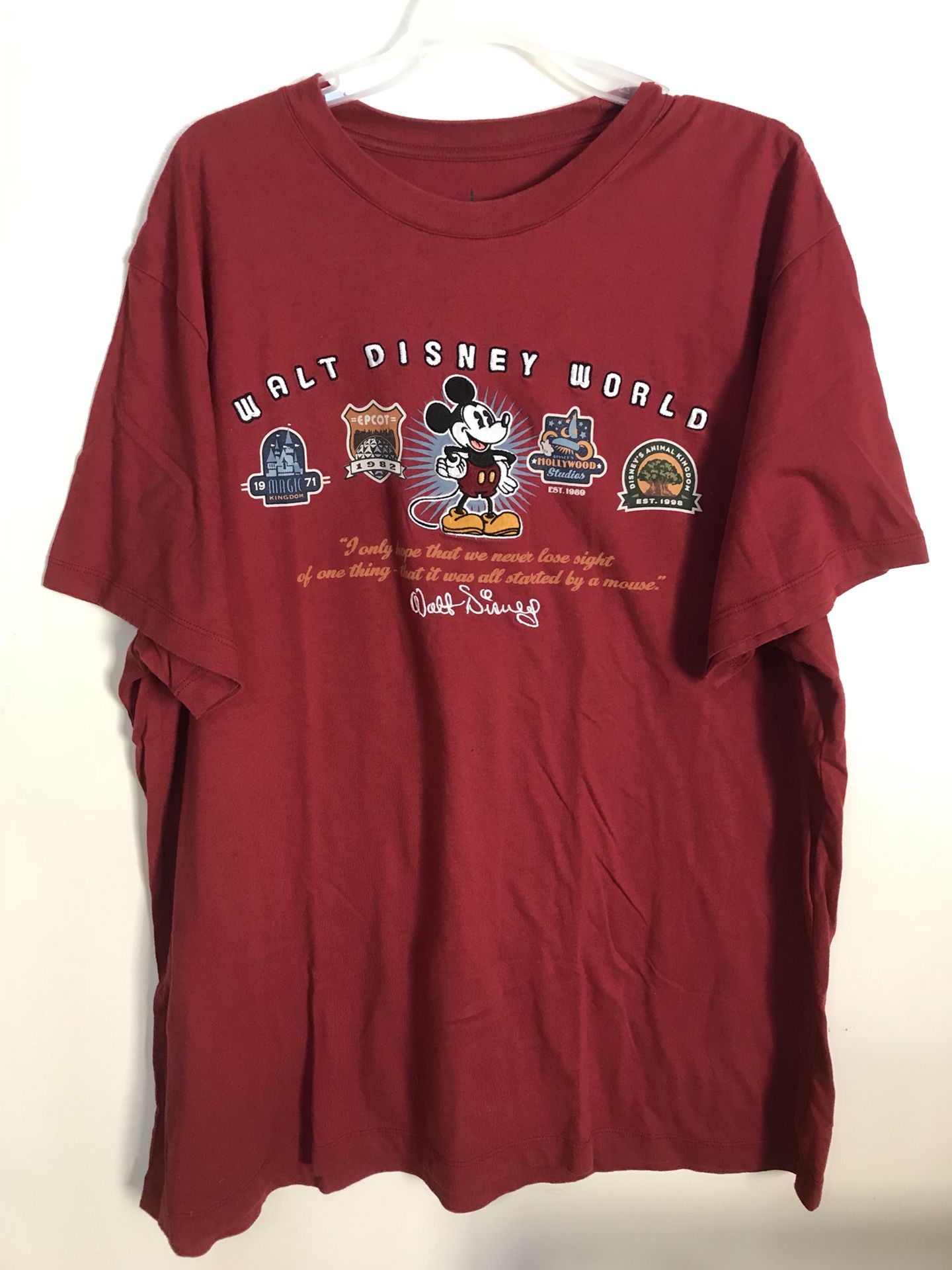 Walt Disney world parks mickey T-shirt size XL