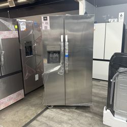 Frigidaire - 25.6 Cu Ft Side By Side Refrigerator With Water Dispenser And Icemaker In Stainless Steel 