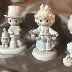 Precious Moments Figurines