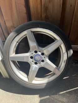 Mercedes Benz 19” 5-Spoke Wheel
