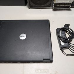 Dell PP10S Inspiron 2200 Laptop 