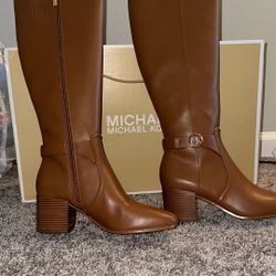 Michael Kors Woman’s Boots Size 8.5 NIB