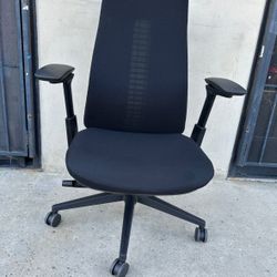 Haworth Fern
Ergonomic Office-chair