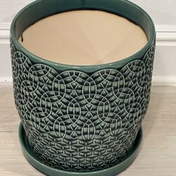 2 Gorgeous Ceramic Pots