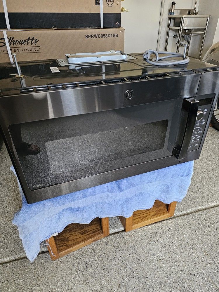 Black Stainless Steel GE Microwave