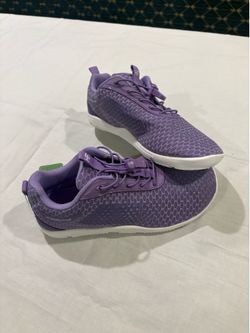 Size 39 Hike Shoes Purple