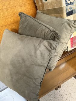 Throw Pillows