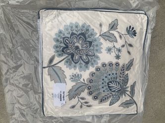 Pier 1 cushion