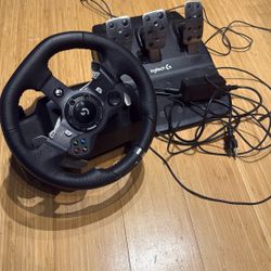 Logitech G920/g29 Racing Sim Wheel And Peddles 