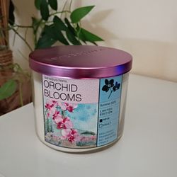 Bath & Body Works Orchid Blooms Limited Edition 3 Wick Candle 