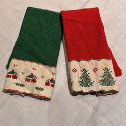 2 vintage small kitchen or bath hand towels christmas tree and house