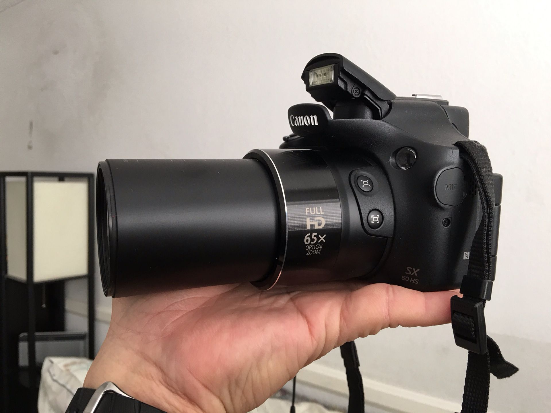 Canon Powershot SX60 HS Full HD Digital mega zoom WiFi Camera Like New $285 Only!