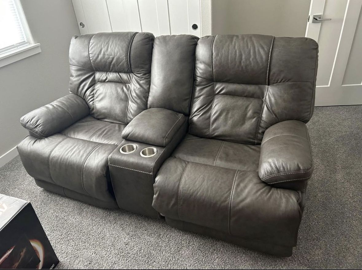 Wurstrow Smoke Italian Leather Power Reclining Loveseat Couch Sofa