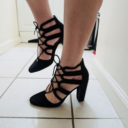 Black Heels Strap 8