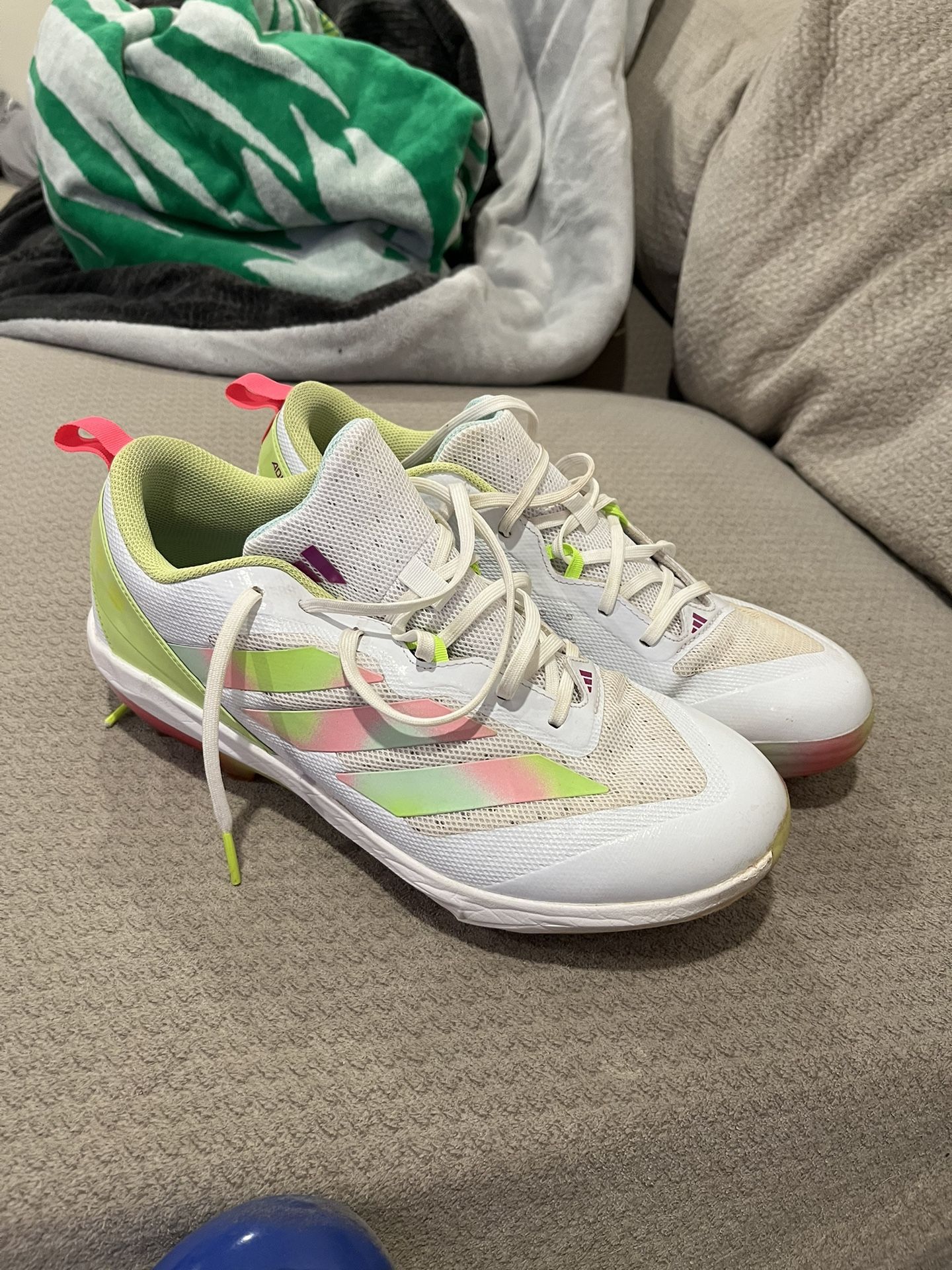 Kike Hernandez Game Used Cleats!!!