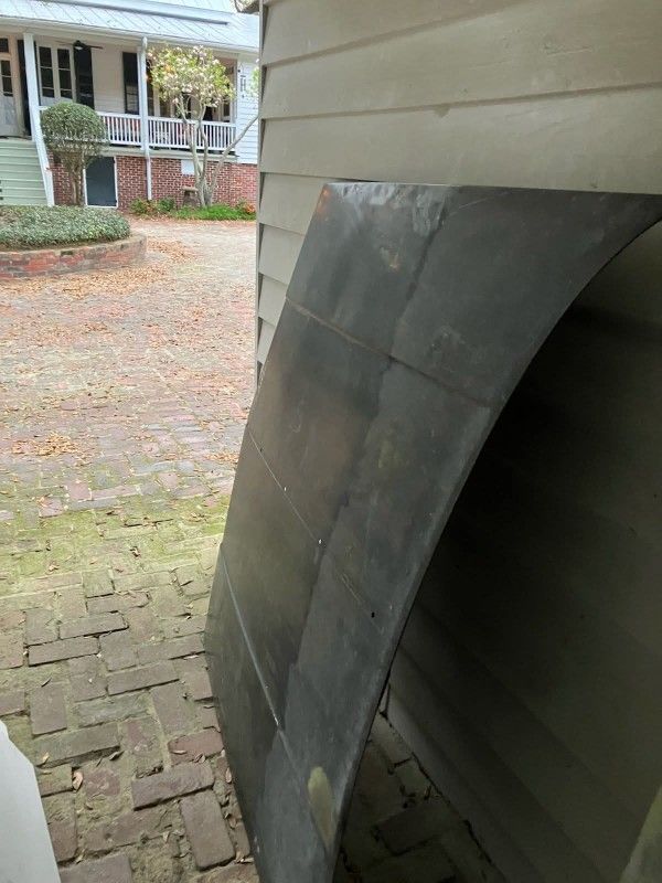 82/87 Olds Cutlass Hood ( NEW)
