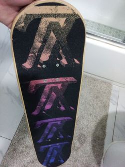Louis Vuitton blue illusion monogram skateboard