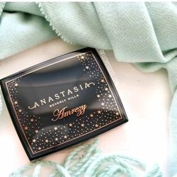 Anastasia Beverly Hills Amrezy Highlighter ☆ Read Description ☆ RETIRED & RARE
