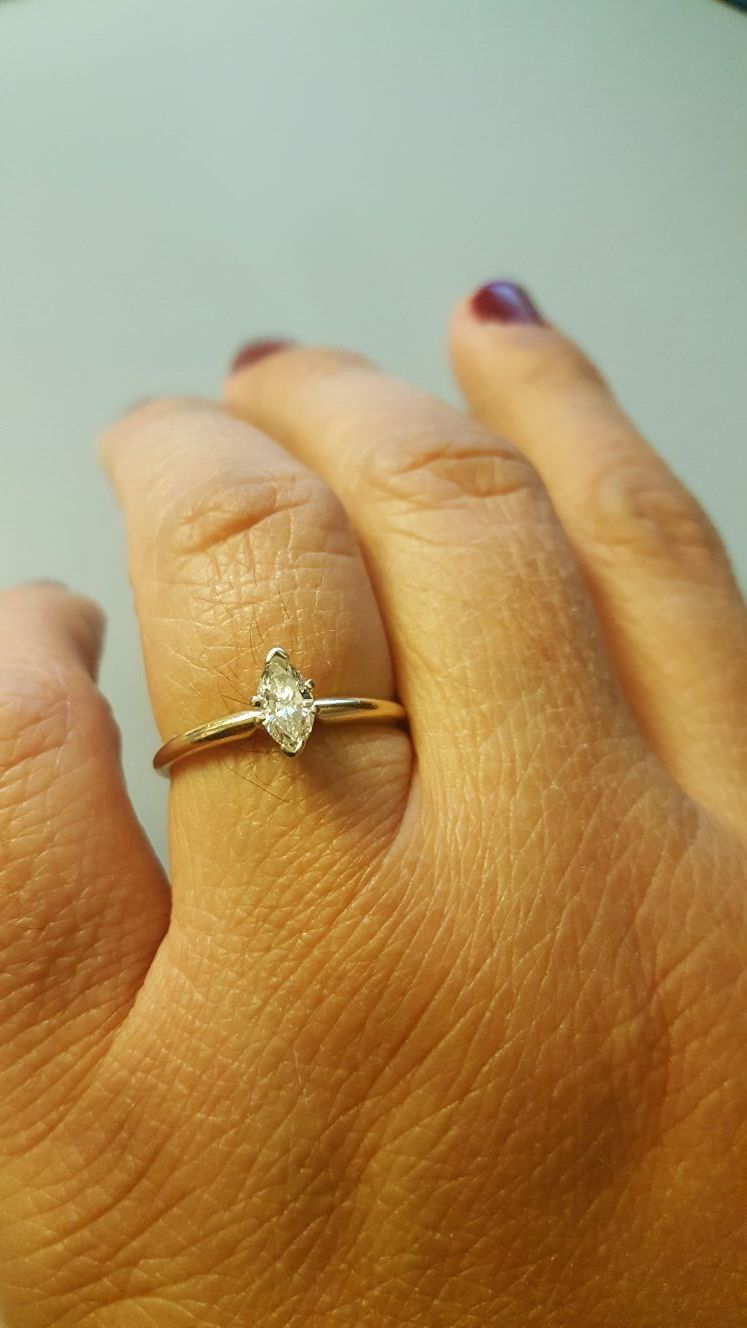 Beautiful Diamond Emgaement Ring