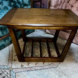 Lane mid-century modern walnut end table