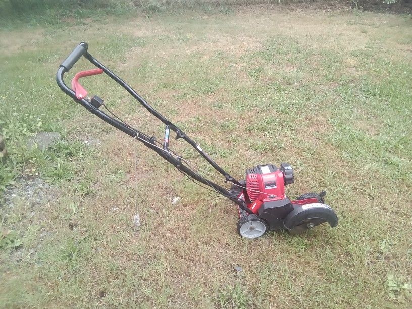 Sturdy Troy Bilt Jump Start 4 Cycle Gas Edger, Works Great. $40.00.