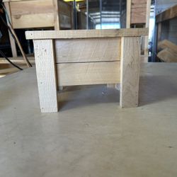 Mini Cedar Garden Box
