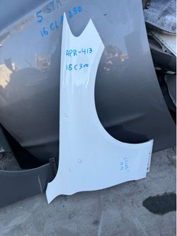 Right fender for 2018 Mercedes Benz C300 fender