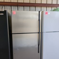 Refrigerator For Sale