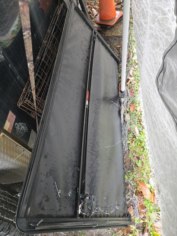 Bed Cover And Spare Tire