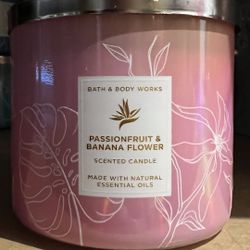 Bath & Body Works 3 Wick Candle 
