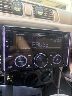 Pioneer FH-S722BS Double Din with adapter