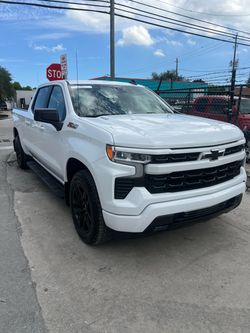 Chevrolet Silverado 1500 Z71 Crew Cab Pickup